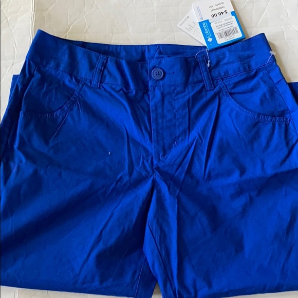 Woman’s Columbia shorts - Picture 3 of 6